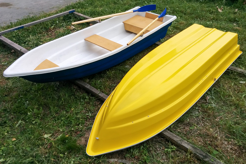 Моторно-гребная стеклопластиковая лодка картоп ВИЗА Легант-340