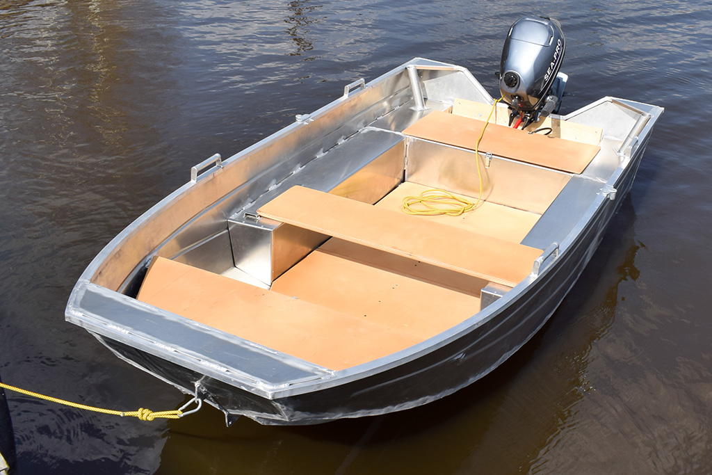Лодка алюминиевая ВИЗА Алюмакс-300
