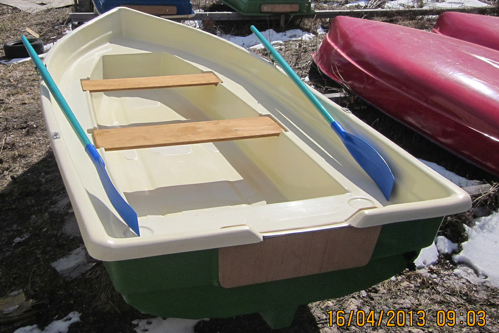Пластиковая лодка ВИЗА Тортилла-395