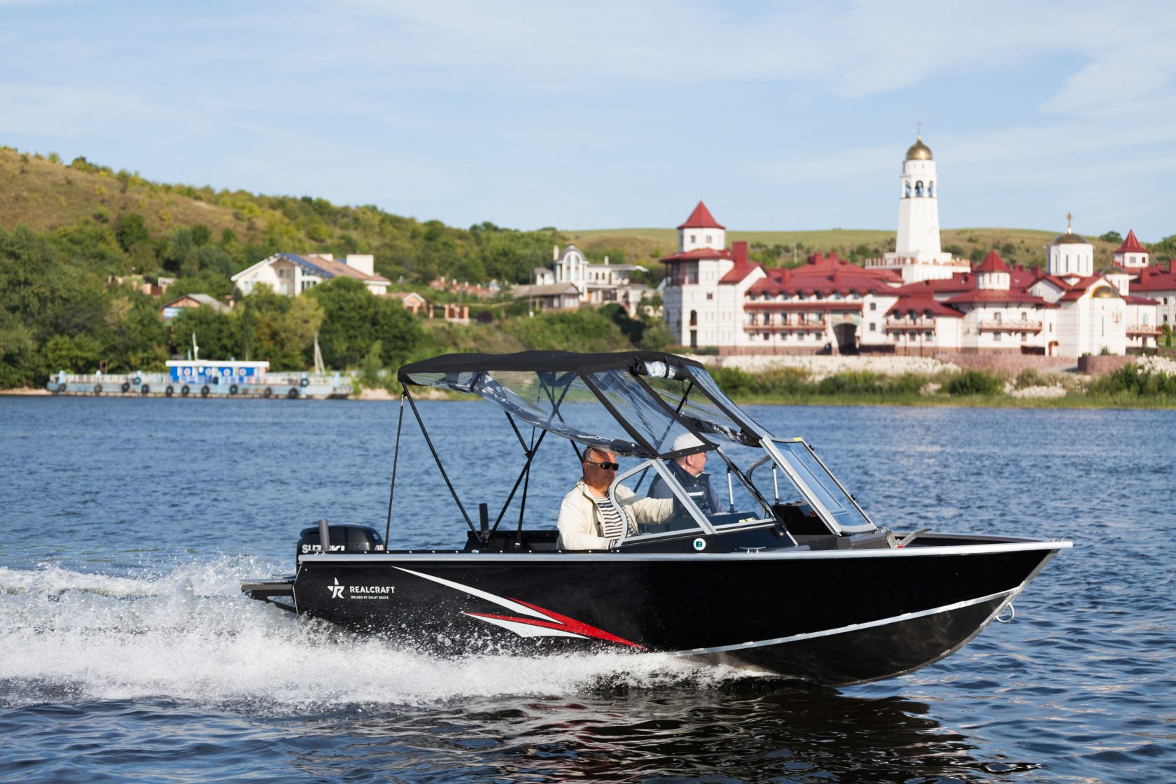Лодка Realcraft Impulse-470 FishPro