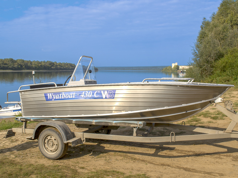 Wyatboat-430С