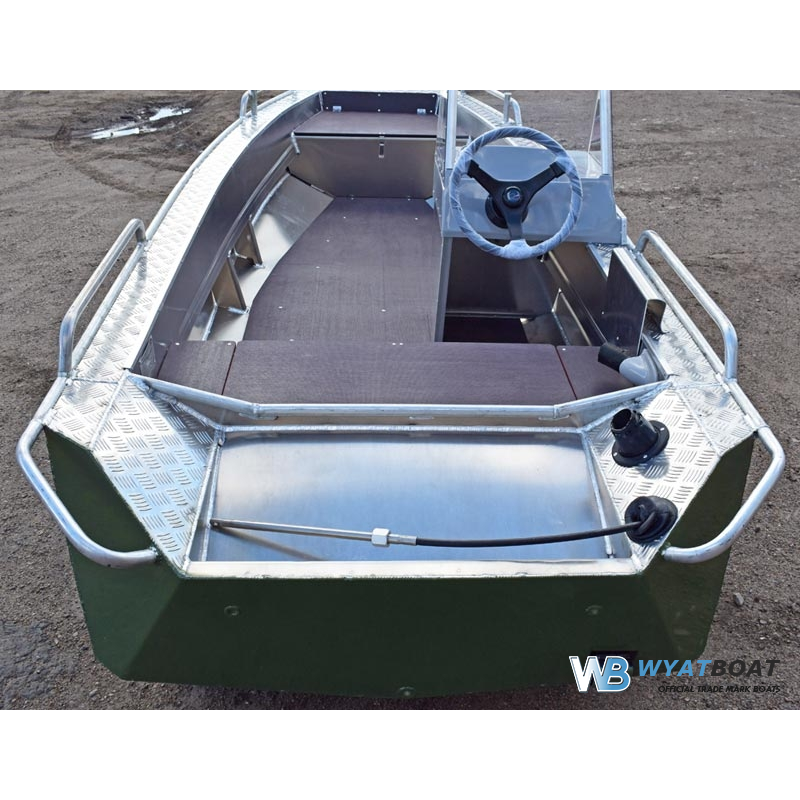 Катер Wyatboat-390 У с консолью