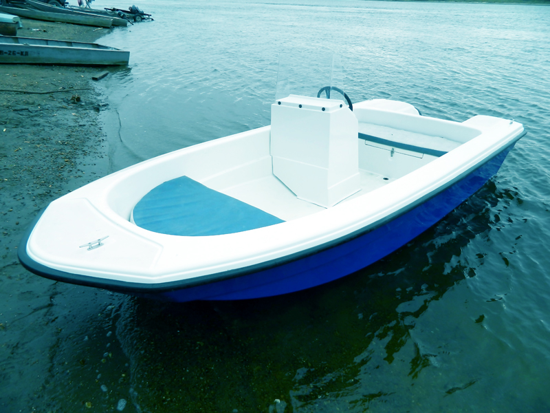 Wyatboat-430С пластик