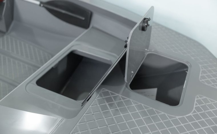 Лодка Swimmer 370