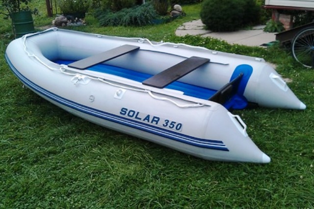 Лодка "Солар Максима-350"