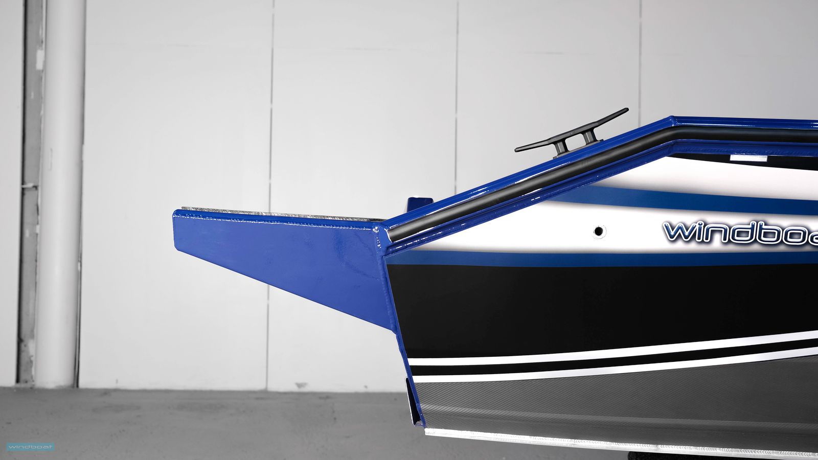 Лодка WINDBOAT 4.5 DCX