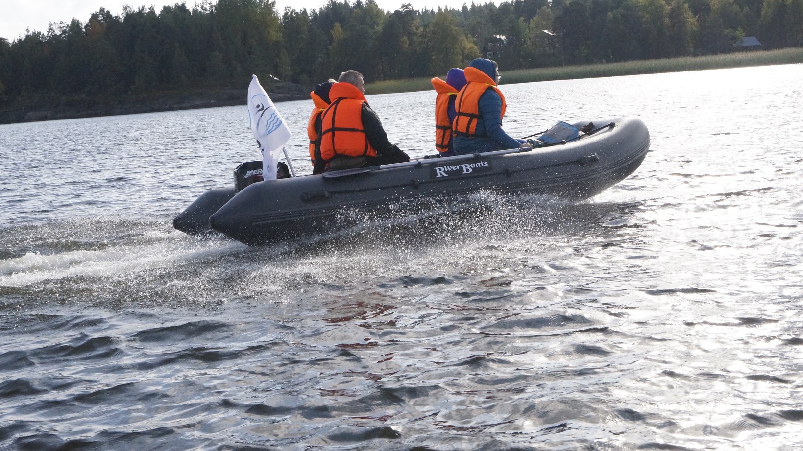 Лодка ПВХ RiverBoats — 410 (Киль)