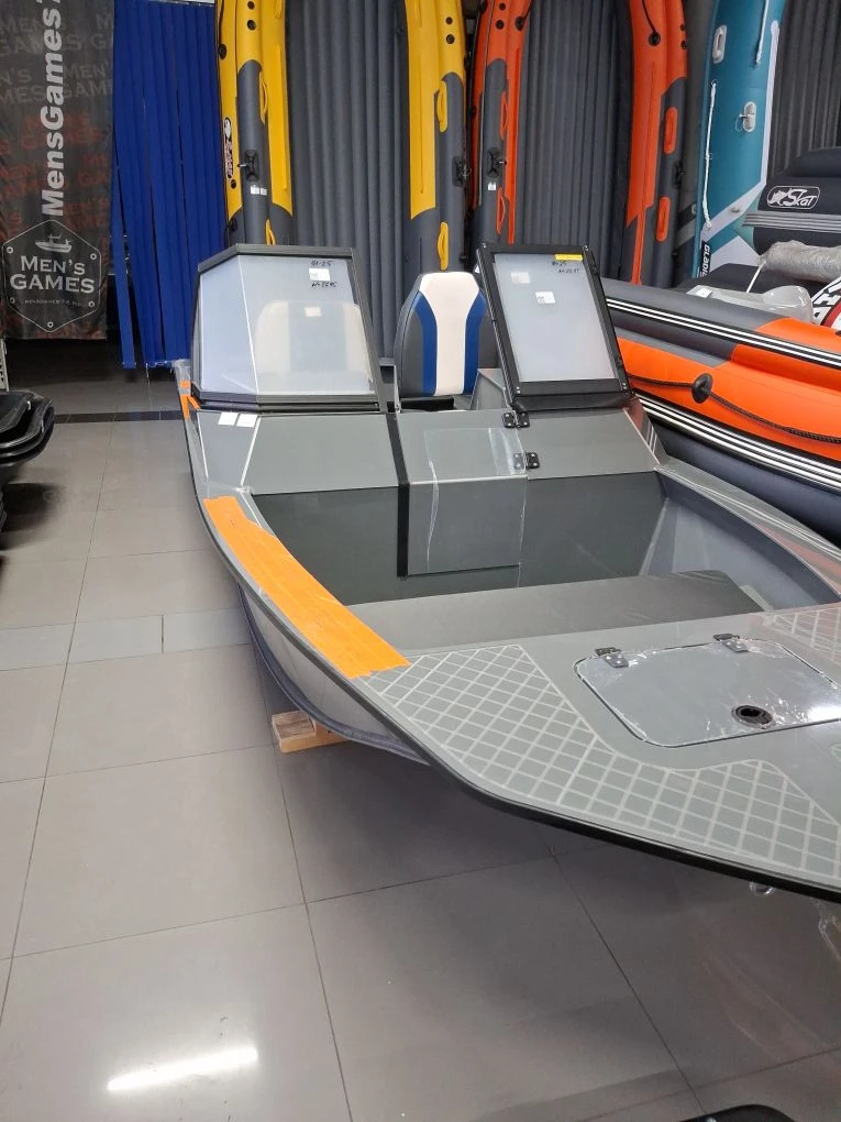 Лодка Swimmer 400-Z