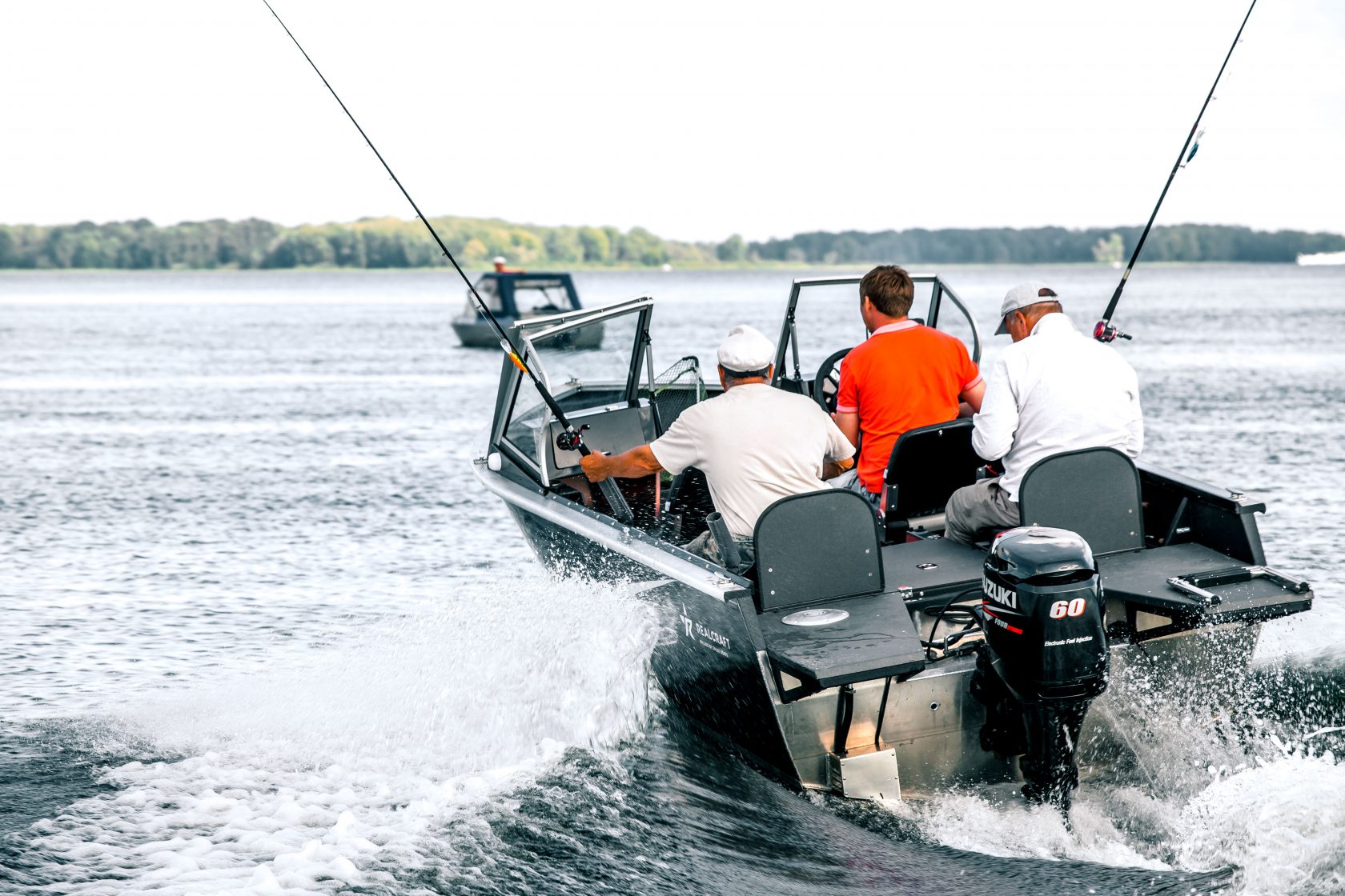 Лодка Realcraft Impulse-470 FishPro