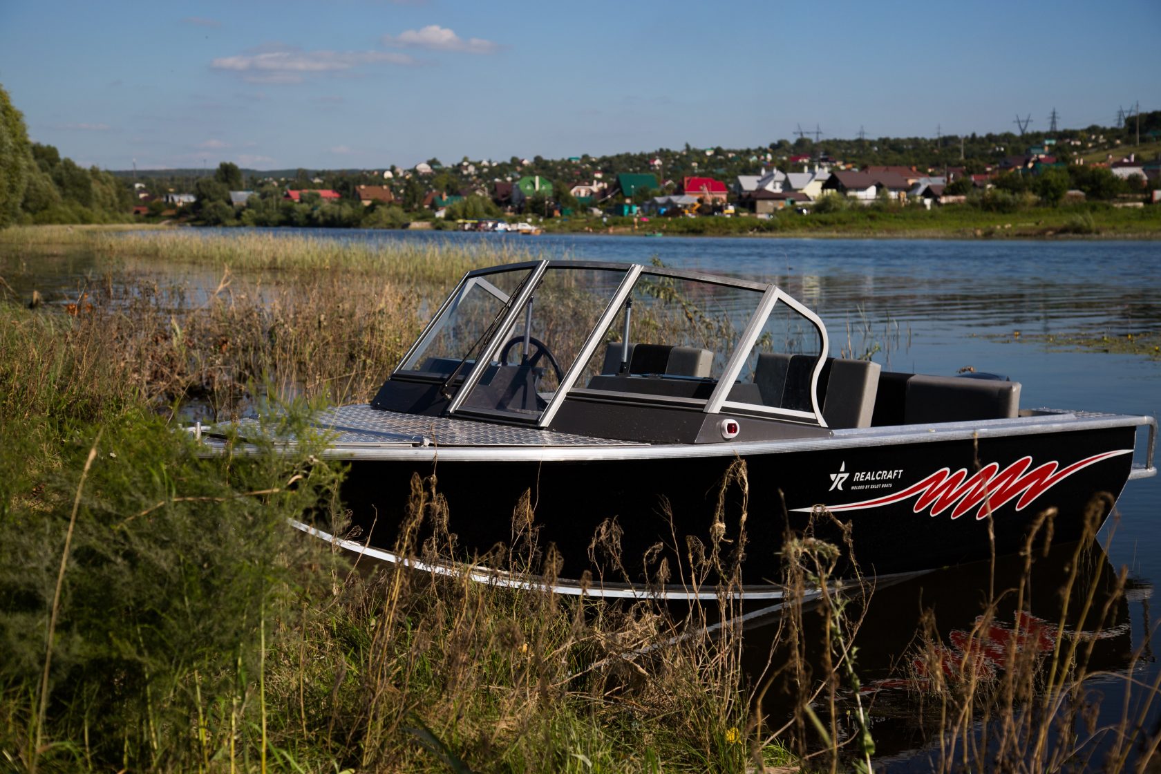 Лодка Realcraft 440